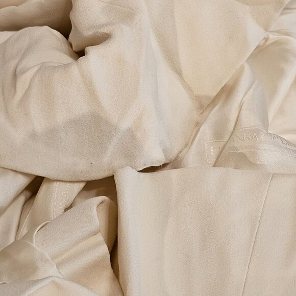 The Floranna Beige Wedding Dress in size 14 - Picture 4 of 9